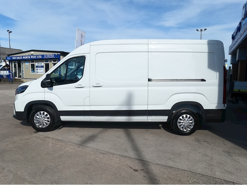 MAXUS DELIVER 9 LWB DIESEL FWD 2.0 D20 163 Lux High Roof Van